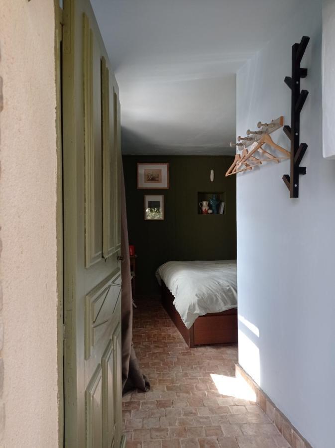 La Fontaine Bed & Breakfast Bargeme Room photo
